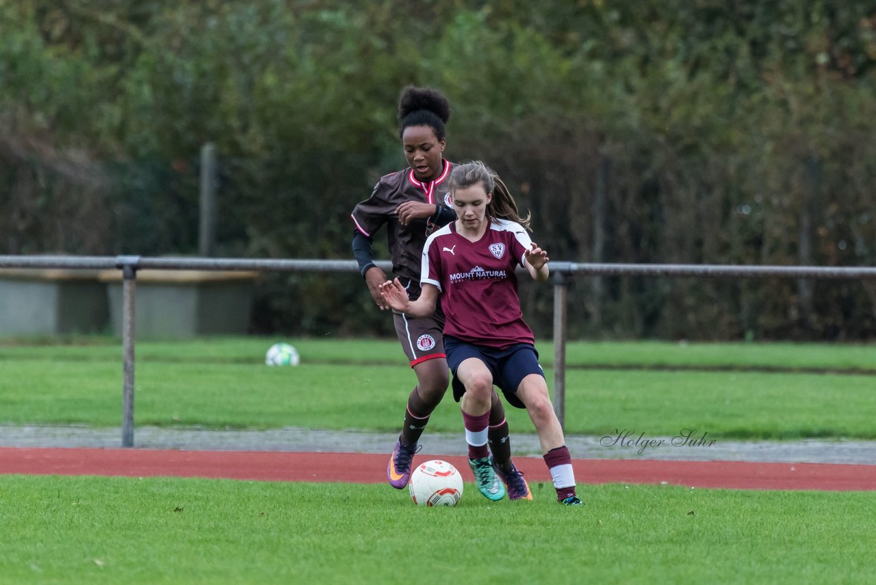 Bild 144 - C-Juniorinnen Halstenbek-Rellingen - St.Pauli : Ergebnis: 0:5